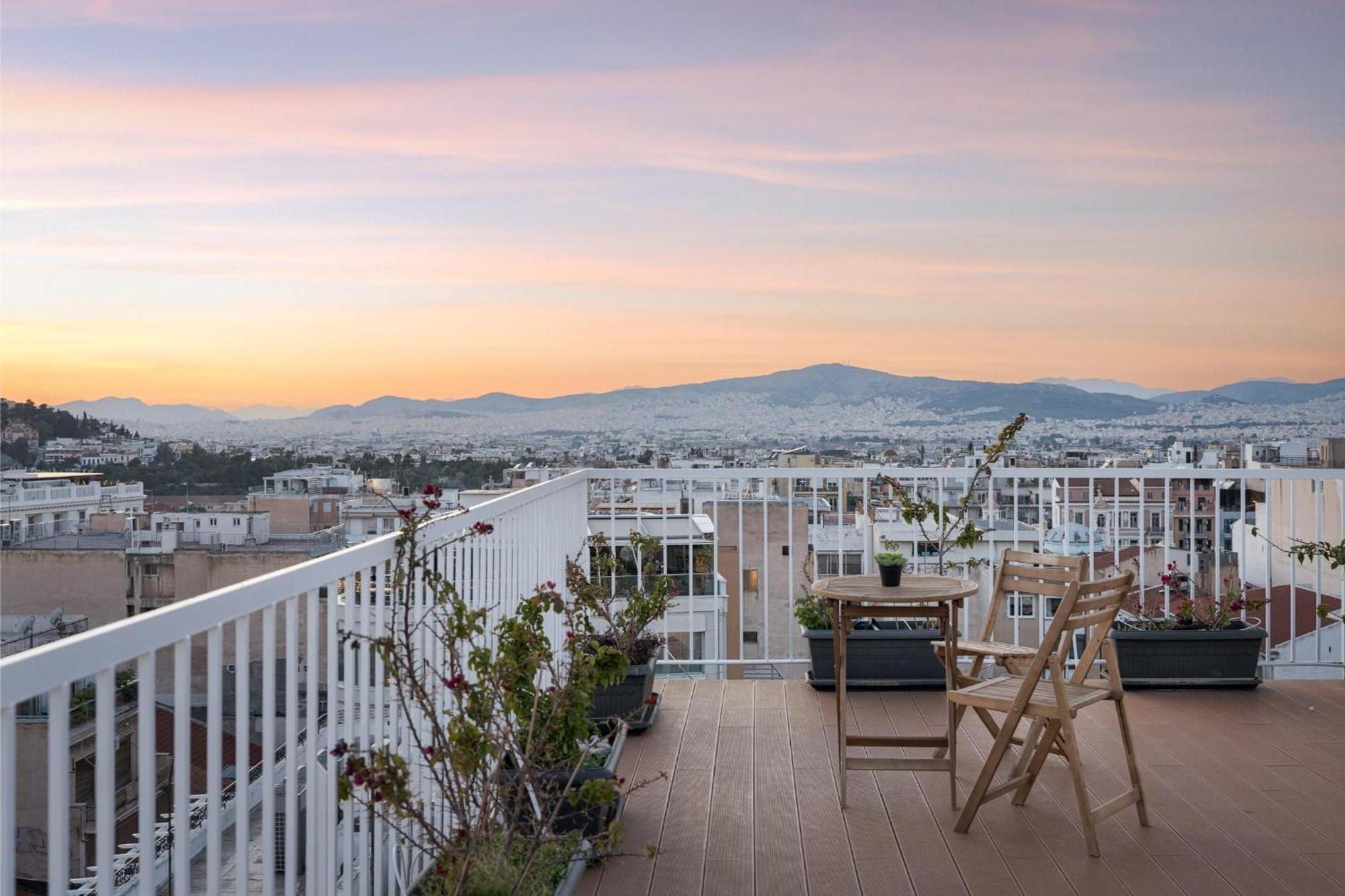 Apartamento Syntagma Unique Penthouse Atenas Exterior foto