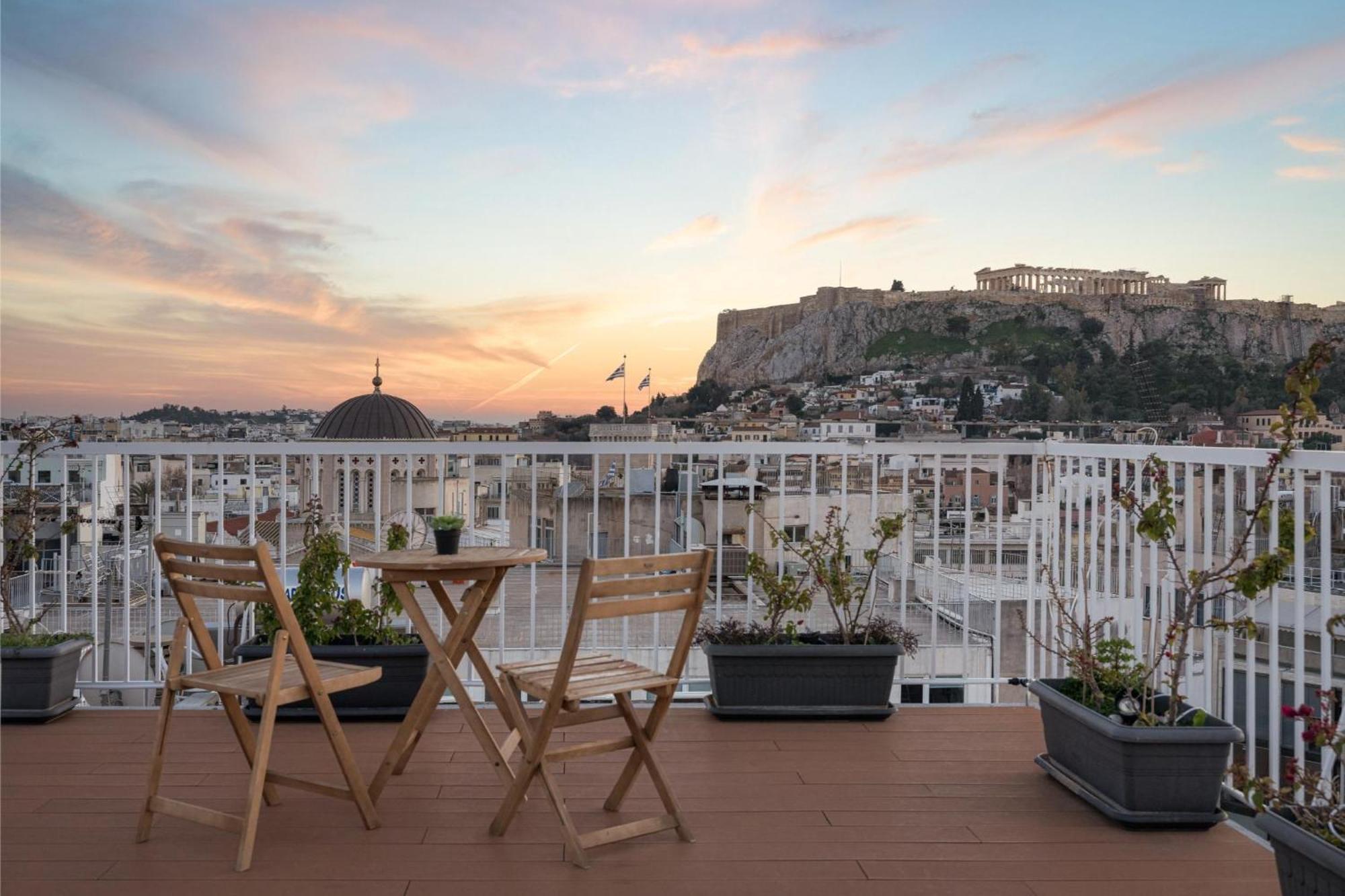 Apartamento Syntagma Unique Penthouse Atenas Exterior foto